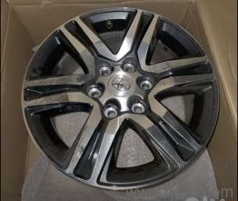 fortuner 2026 alloy wheels original 17 inch