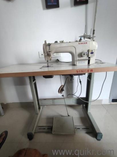 Singer Industrial Sewing Machine(1)