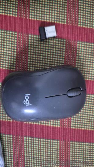 Logitech Keyboard Mouse(1)