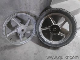 Hero Splendor 2 Alloy Wheels - 1 With Tyre, 1 Without