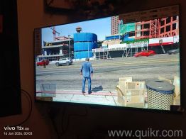 XBOX 360 E (excellent condition)(4)