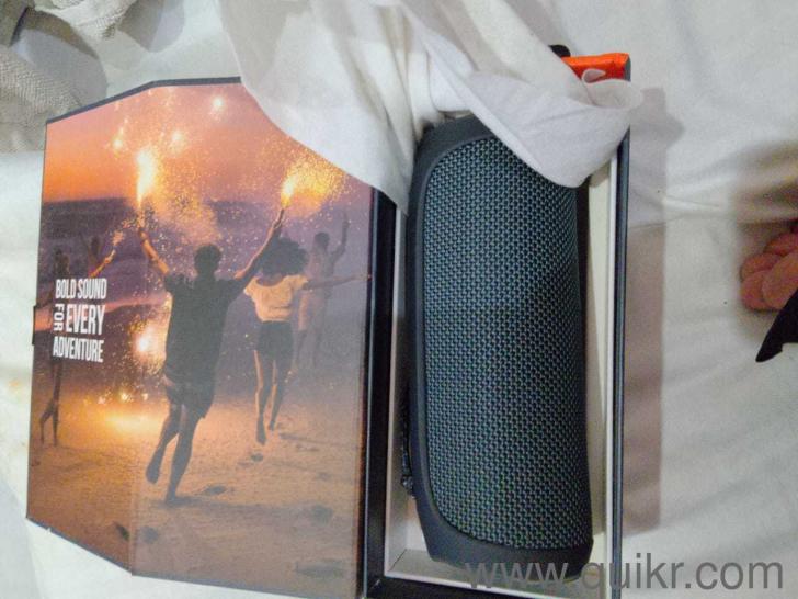 Jbl flip essential 2(3)