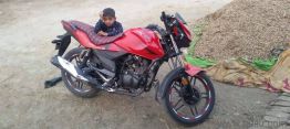 Used Hero CBZ Xtreme 2014 Model Images