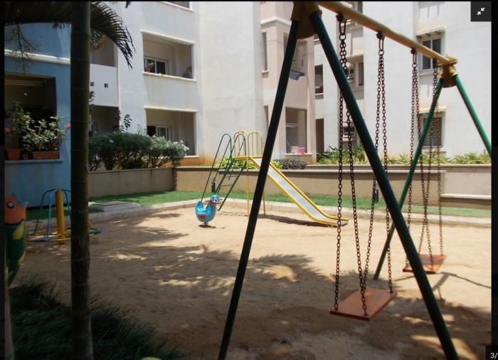 Semi Furnished 3BHK Apartment for Sale in Whitefield, Bangalore at Prestige Palms(4)