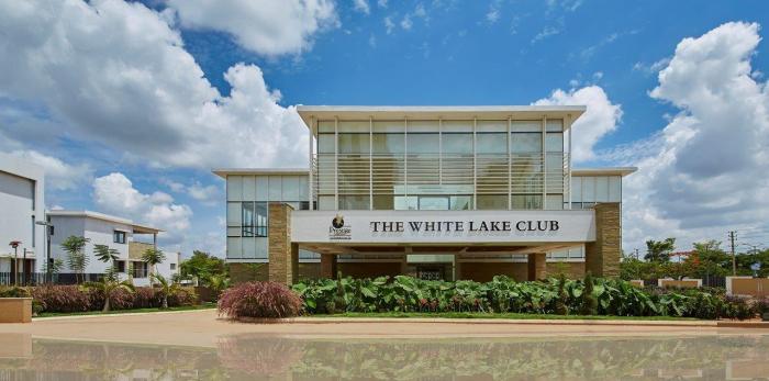 Semi Furnished 4BHK Apartment for Sale in Whitefield, Bangalore at Prestige White Meadows(3)